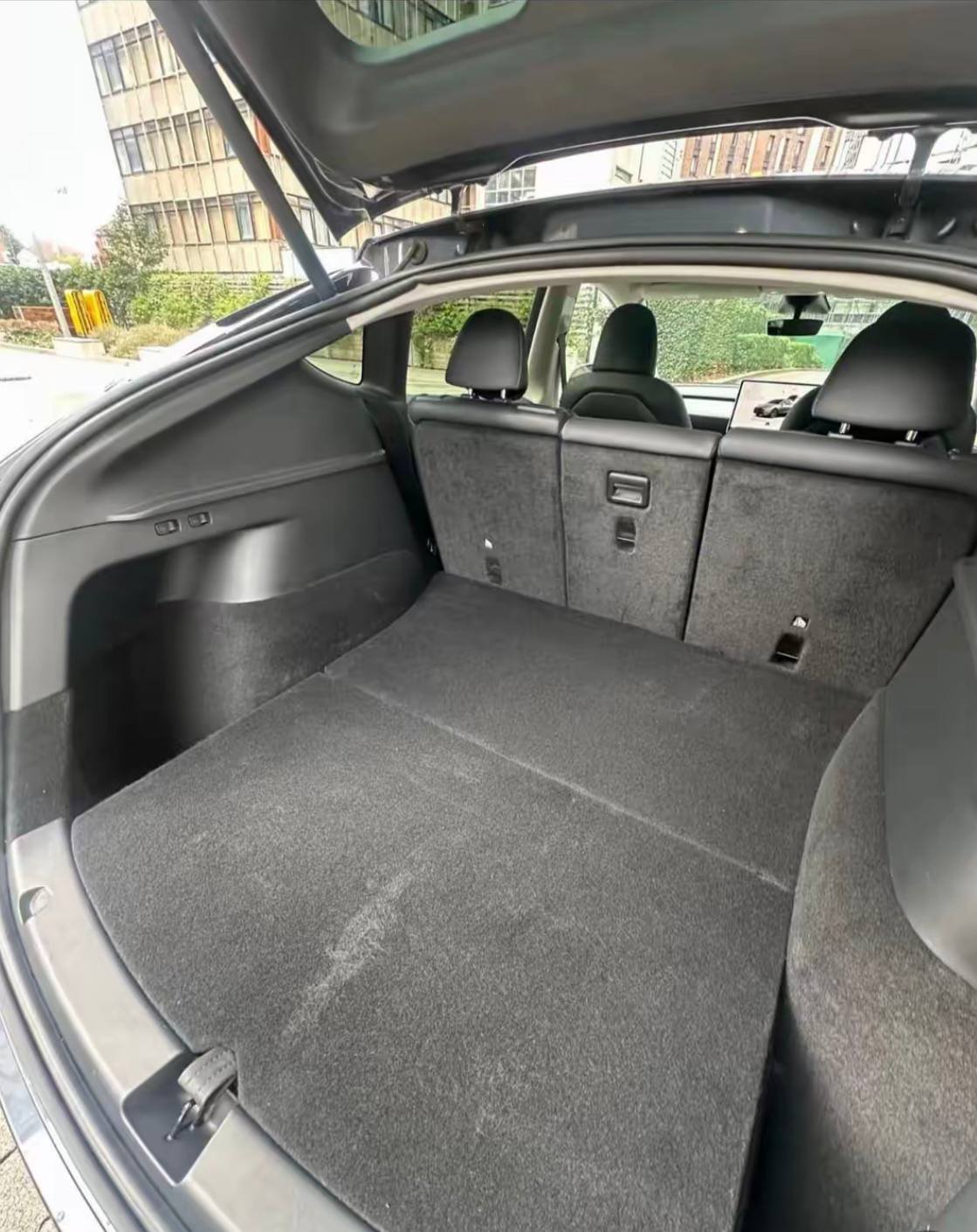 2022 Tesla Model Y - Image 6